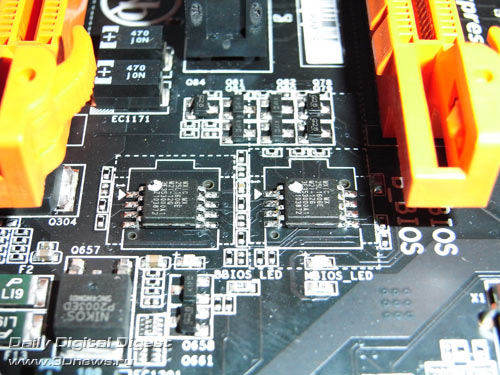  Gigabyte X58A-OC DualBIOS 