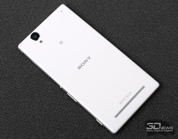  Sony Xperia T2 Ultra Dual: back view 