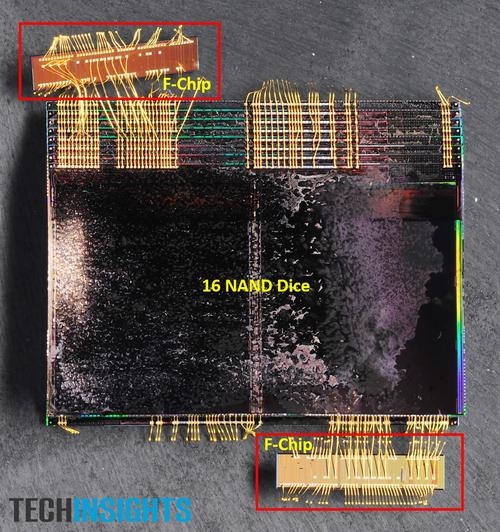  Начинка микросхемы флеш-памяти Samsung 850 EVO 4 TB: 16 чипов NAND и 2 чипа F-Chip. Фото TechInsights 