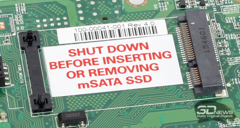  Слот для установки mSATA SSD 