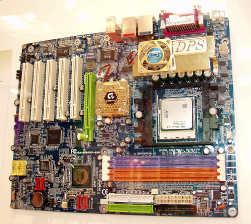  Gigabyte K8VNXP-939 